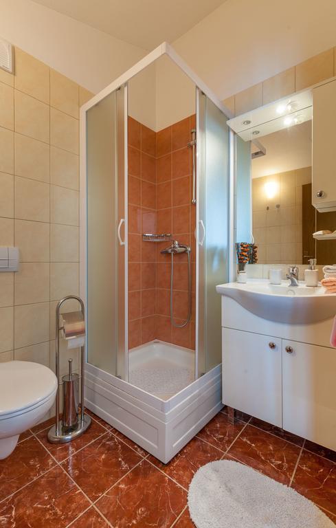 Apartments Kike Kaštela Εξωτερικό φωτογραφία