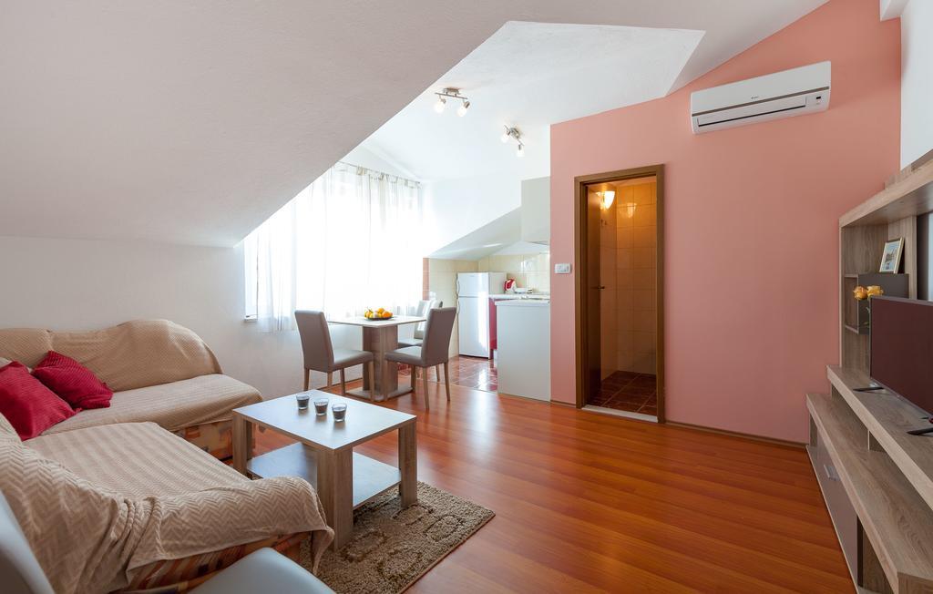 Apartments Kike Kaštela Εξωτερικό φωτογραφία